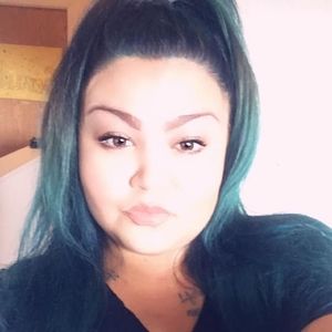 Meet your Posher, Lynn